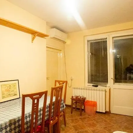 Private Cozy Room 1 With Shared Kitchen In Appartment, Downtown Belgrade Exterior photo