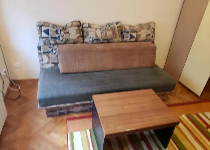 Private Cozy Room 1 With Shared Kitchen In Appartment, Downtown Belgrade